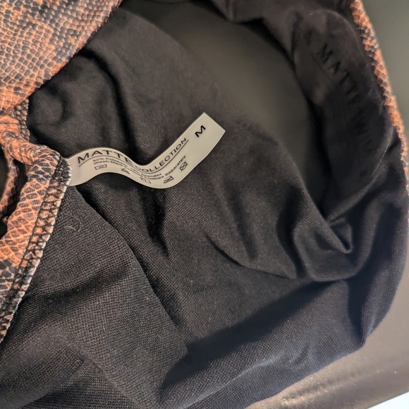 One piece - Picture 5 of 6